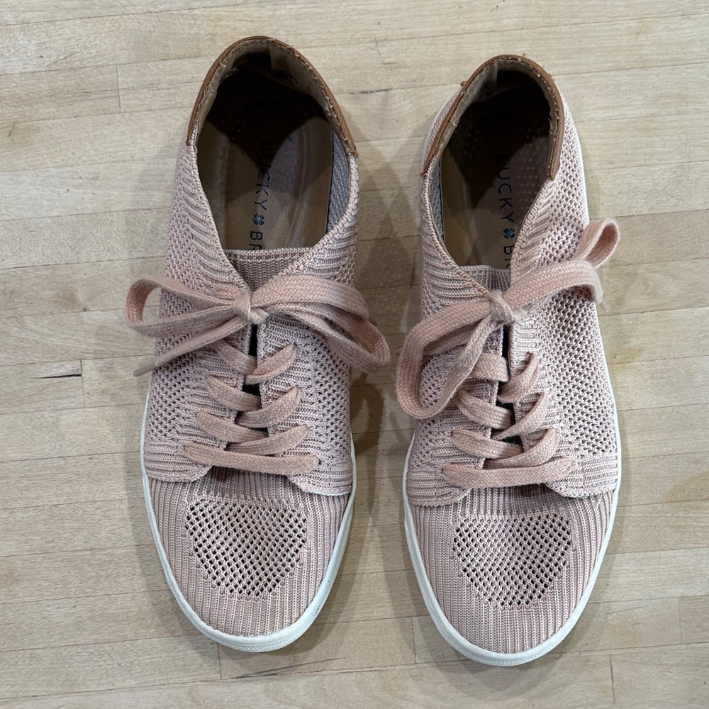 Lucky Brand Luika Women's Pale Pink Sneakers